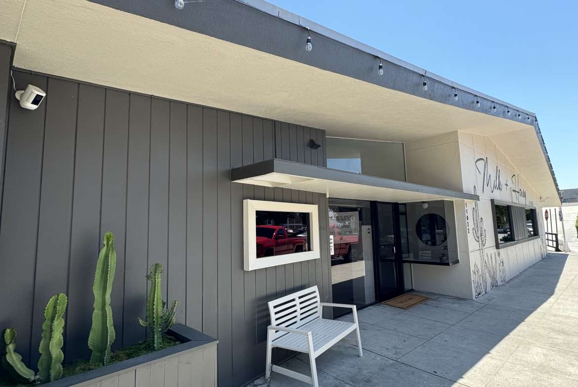 Salon Suite For Rent Downey, CA