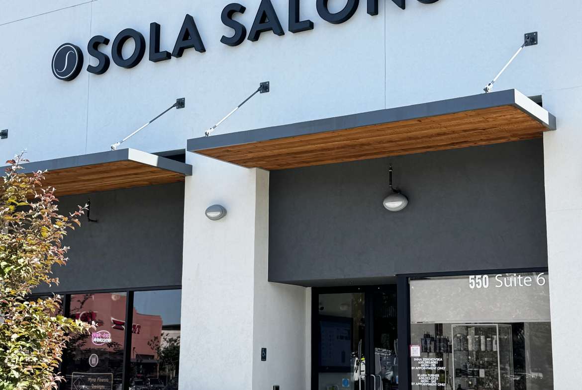 SALON SUITE FOR RENT IN MOUNTAIN VIEW