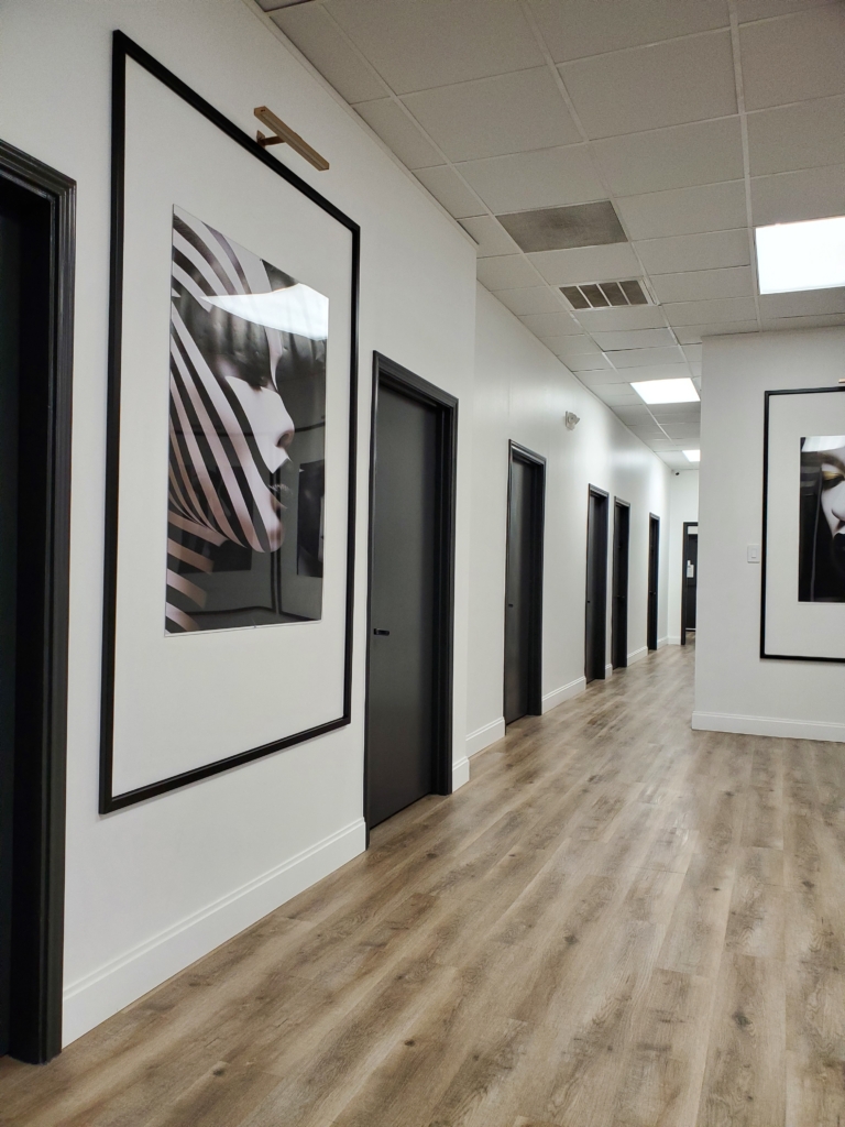 BSALON SUITES