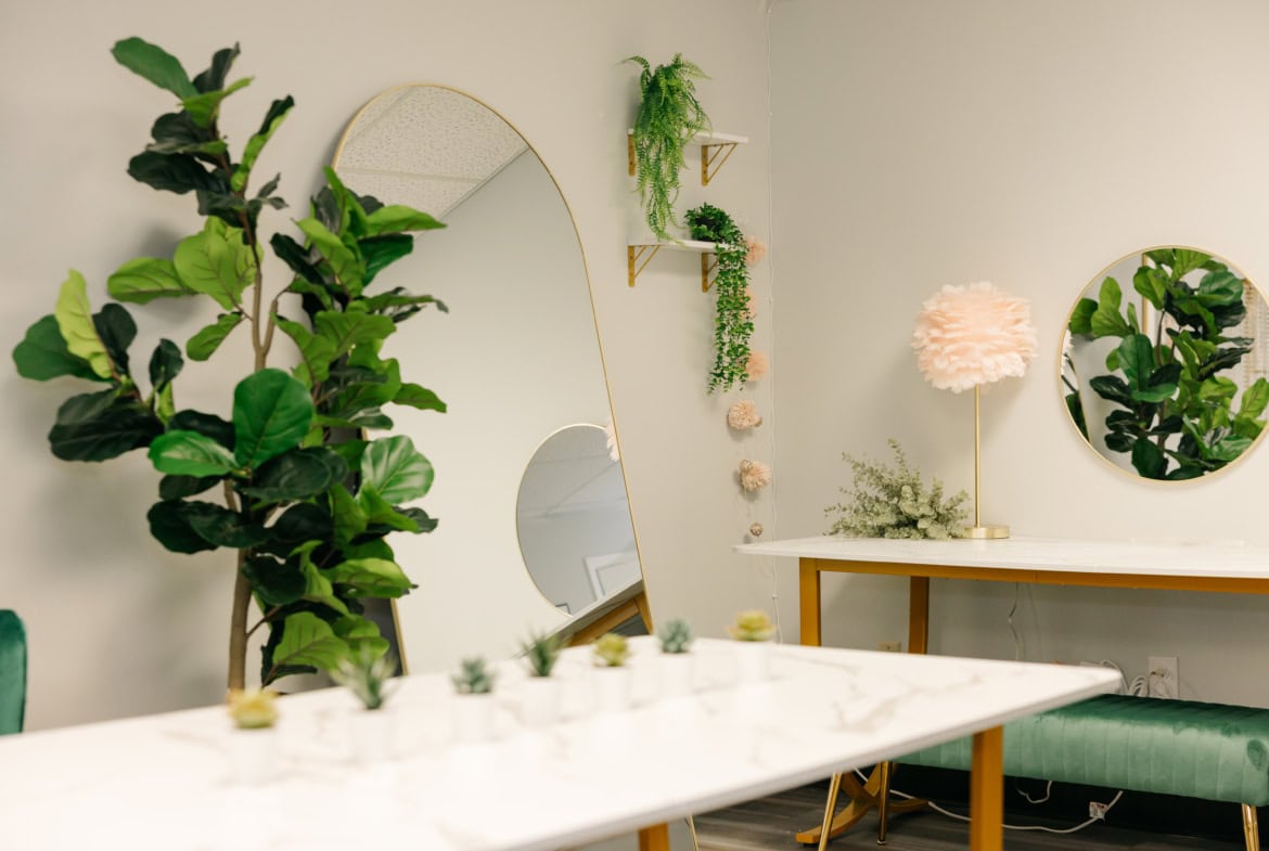 LUMA Suite – Luxury Studio Suites for High-Caliber Artists in Dublin LUMA Suite, just minutes from - Salon Suite for Rent in Dublin, Ohio