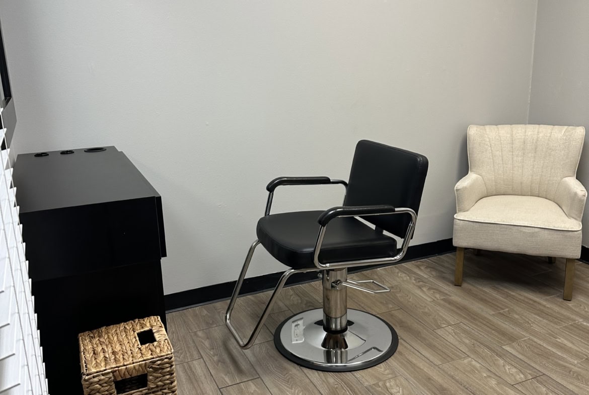 Salon Renter styling chair and waiting area for clients.
