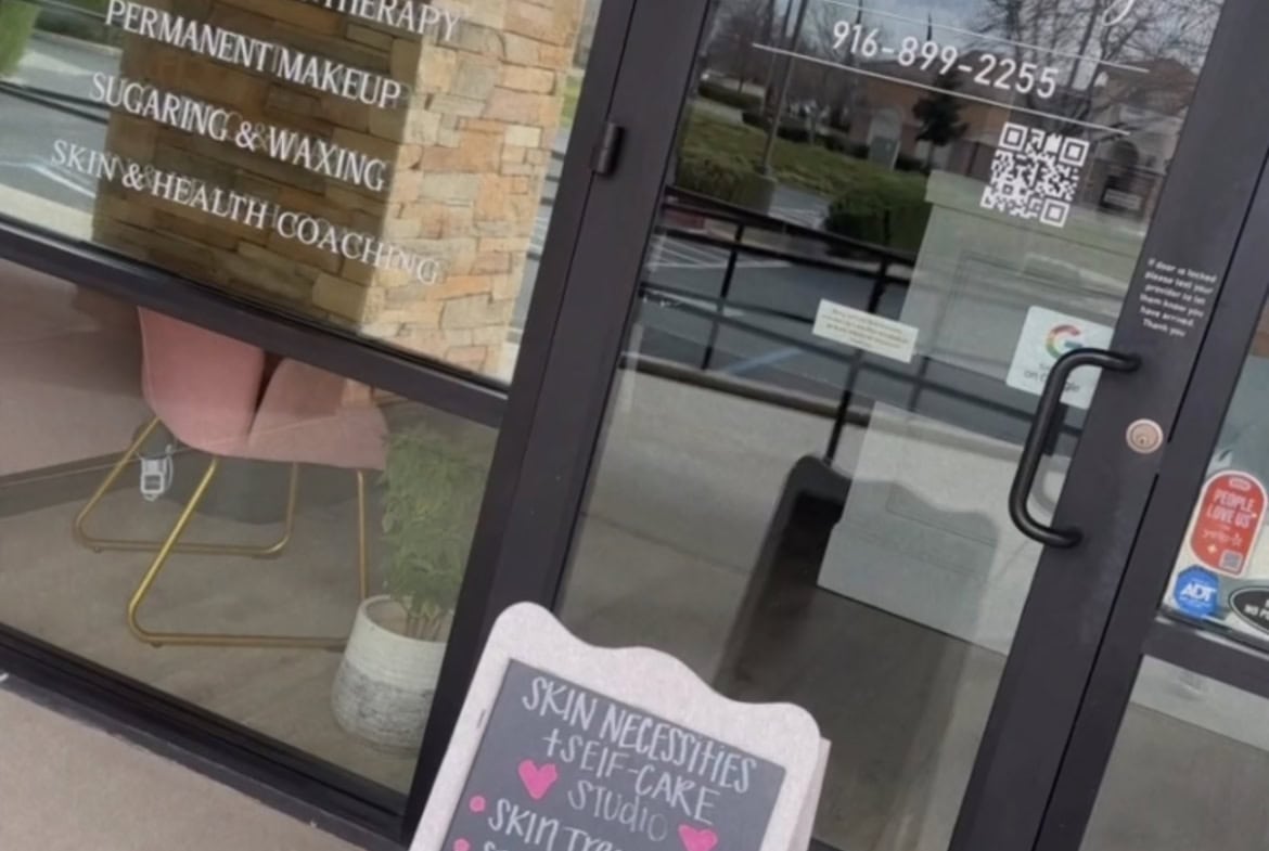 Entrance of Salon Renter offering skin, hair, and beauty treatments in a modern salon setting.