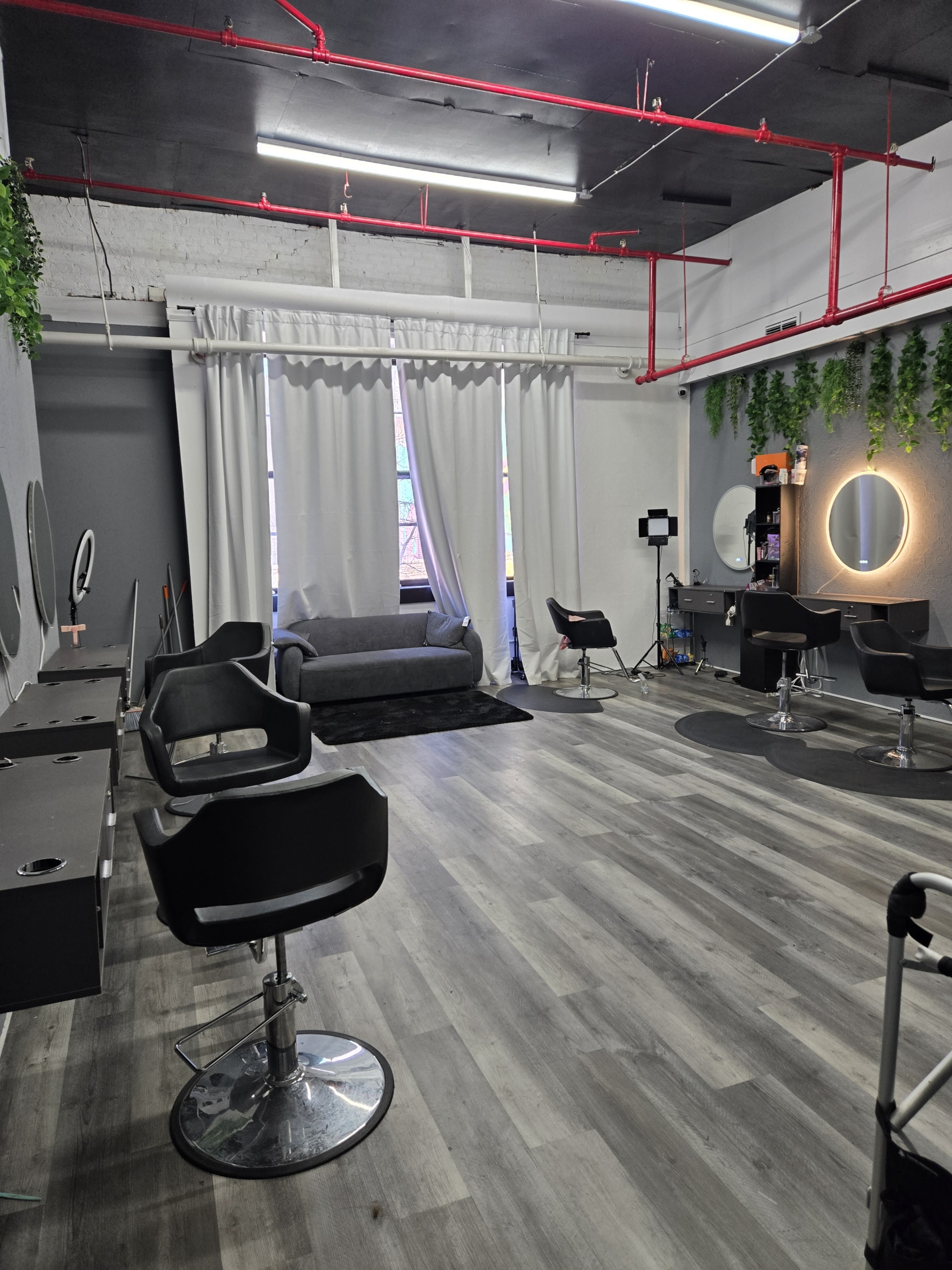 Private Beauty Suites for Rent - Bronx, NY - Photo 1