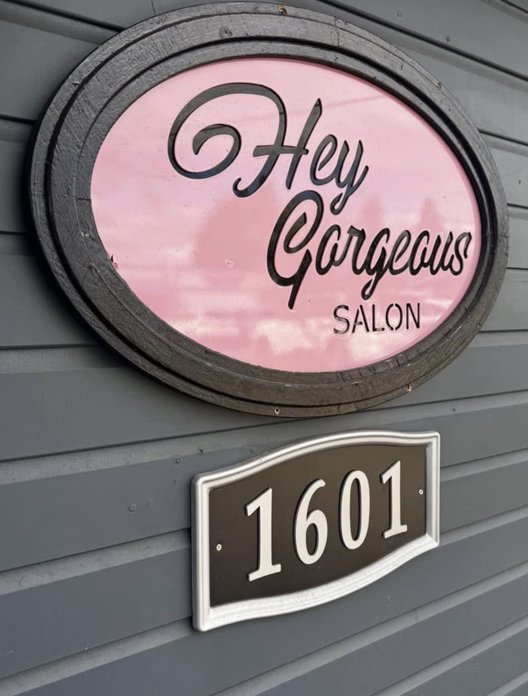 ISO a full or part time stylist for available chair rental - Photo 1